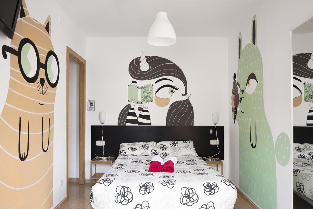 Zoo Loco Guest house Barcelona